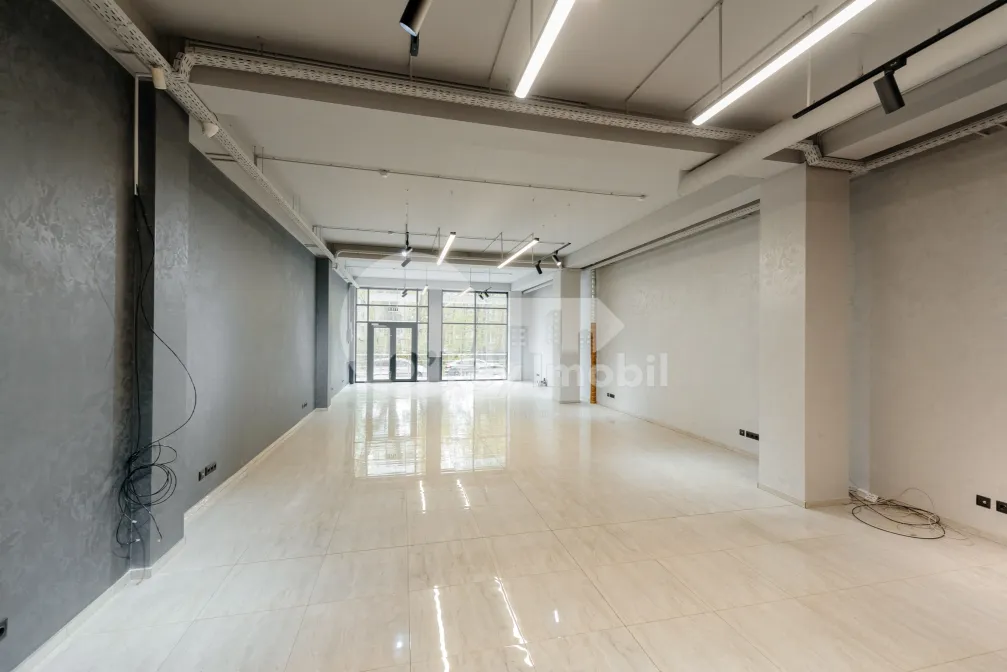 Spațiu comercial, Botanica, TRANDAFIRILOR