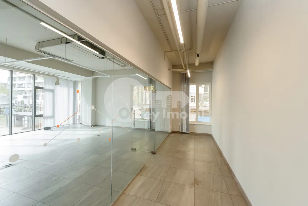 Oficiu, Centru, LEV TOLSTOI