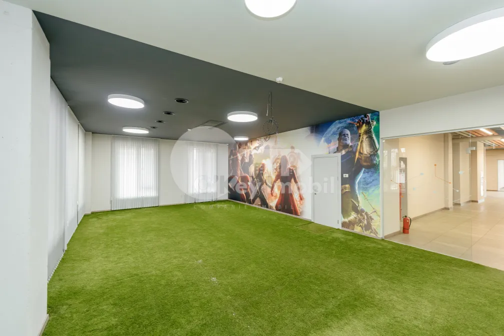 Oficiu, Centru, LEV TOLSTOI