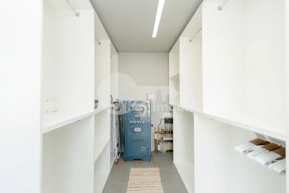 Casă, Centru, CAIȘILOR