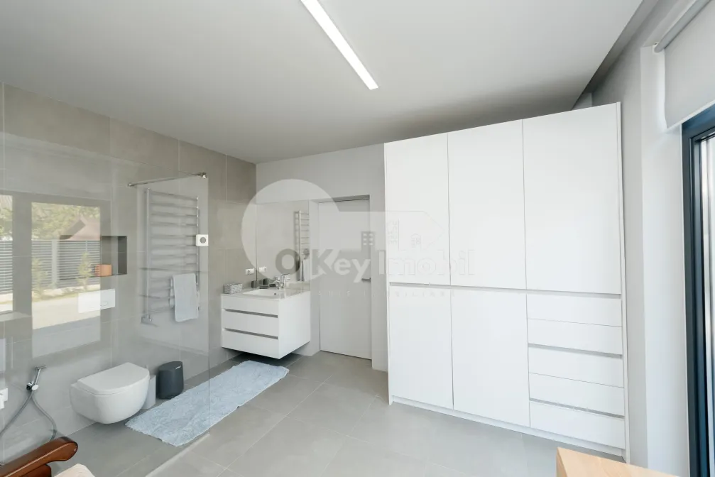 Casă, Centru, CAIȘILOR