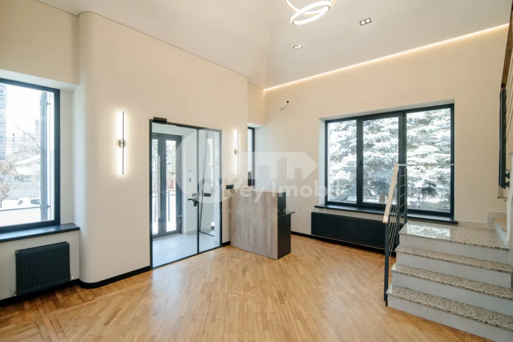 Oficiu, Buiucani, PARIS