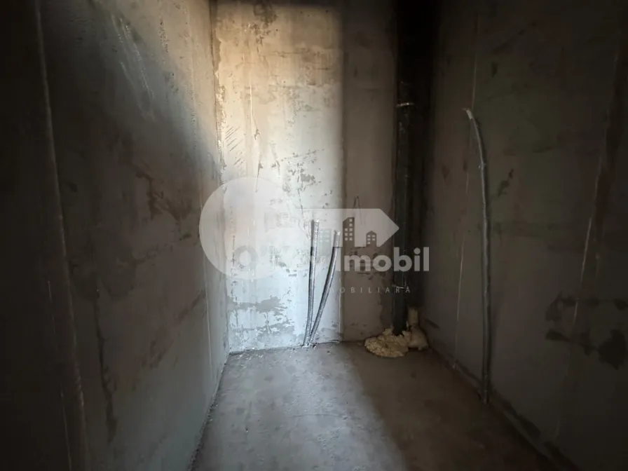 Apartament, Buiucani, VASILE LUPU