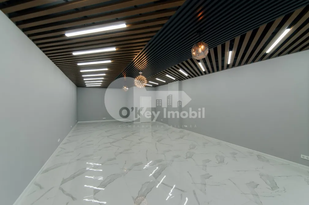 Spațiu comercial, DUMBRAVA