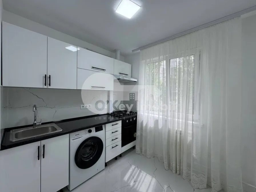 Apartament, Botanica, HRISTO BOTEV