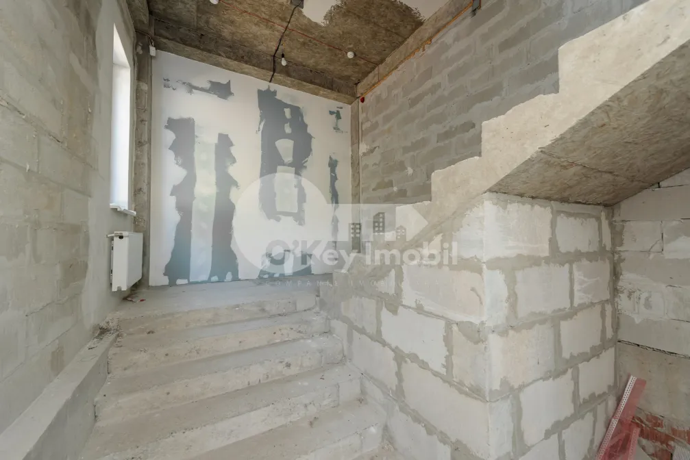 Офис, Центр, БЭЛЭНЕСКУ