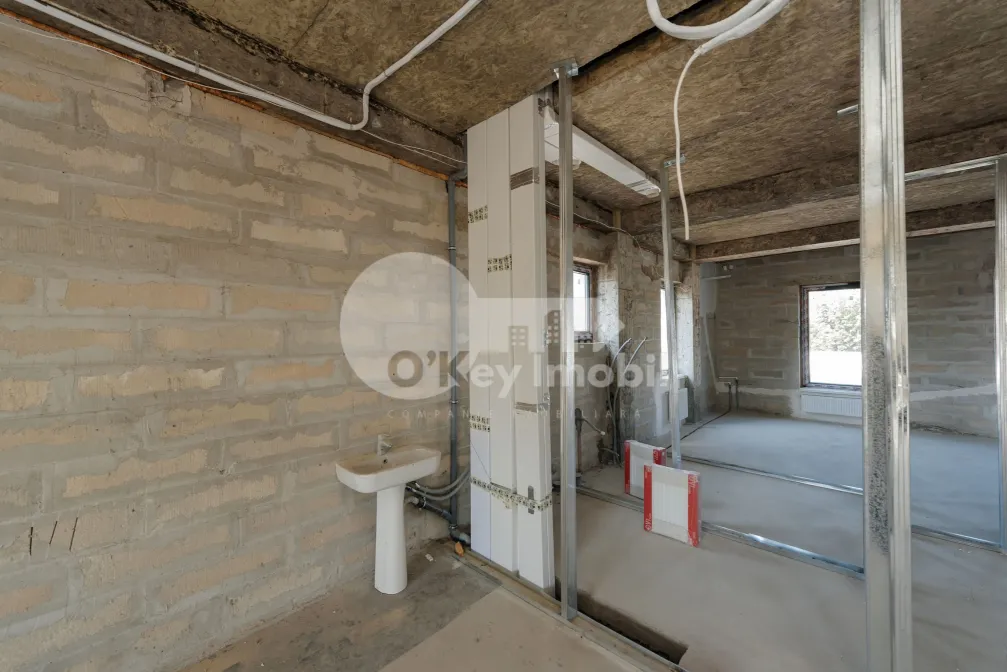 Офис, Центр, БЭЛЭНЕСКУ