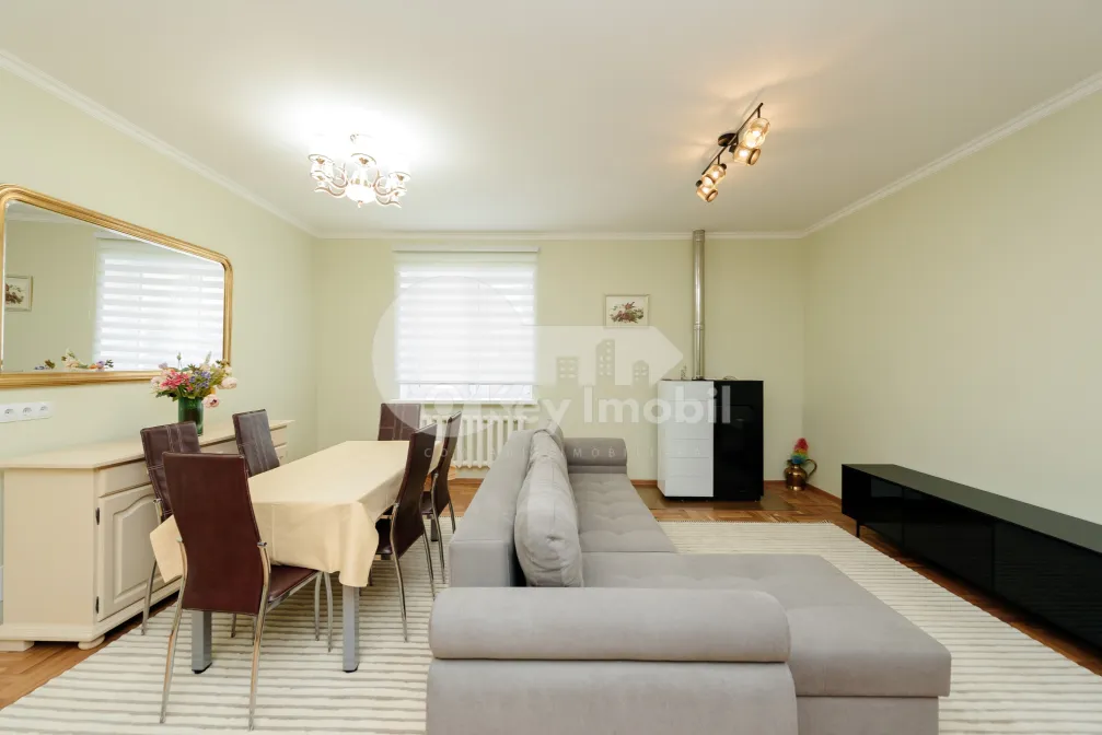 Apartament, Buiucani, VASILE STROESCU