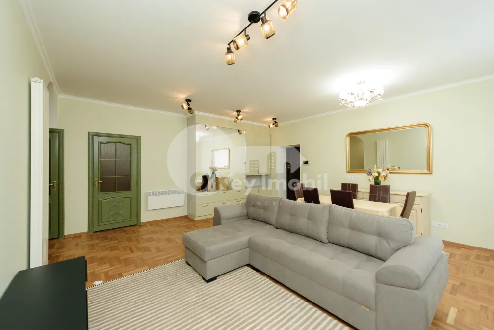 Apartament, Buiucani, VASILE STROESCU