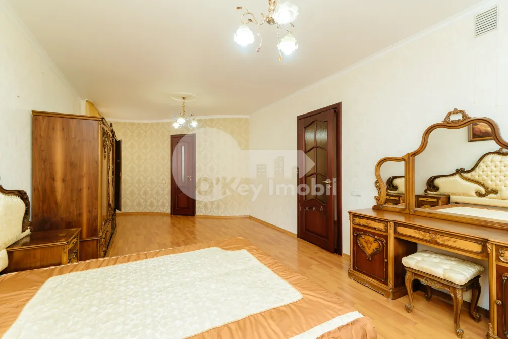 Oficiu, Centru, DÎMBULUI