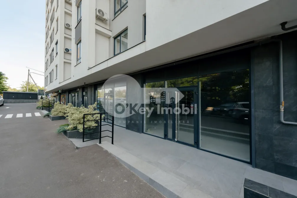 Spațiu comercial, DUMBRAVA