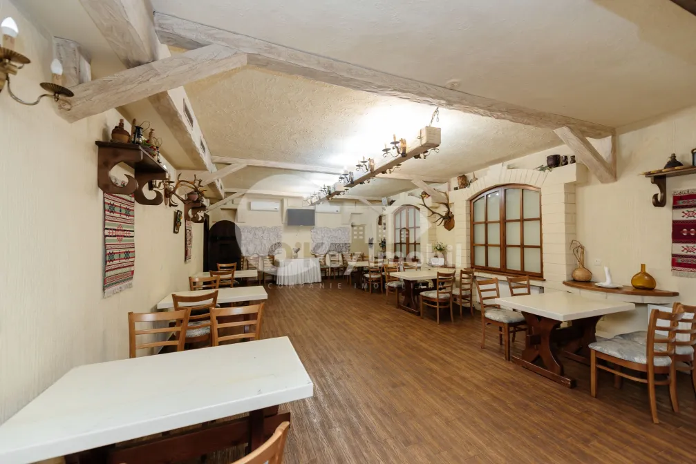 Spațiu comercial, Buiucani, CALEA IEȘILOR