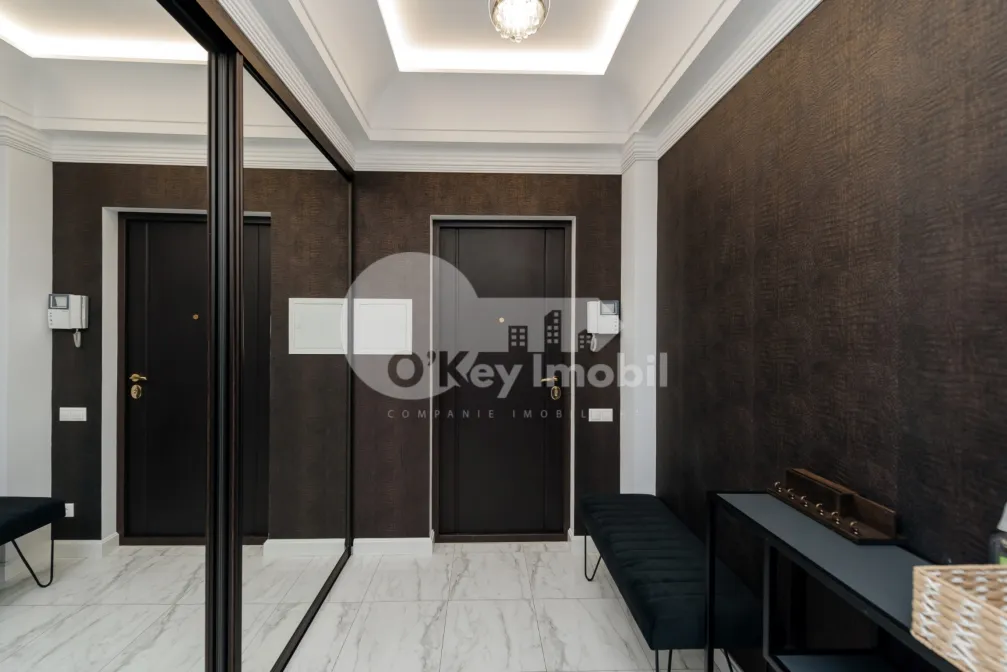 Apartament, Centru, PETRU RAREȘ