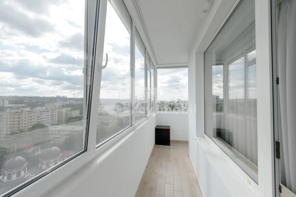 Apartament, Centru, PETRU RAREȘ