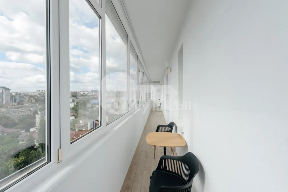 Apartament, Centru, PETRU RAREȘ