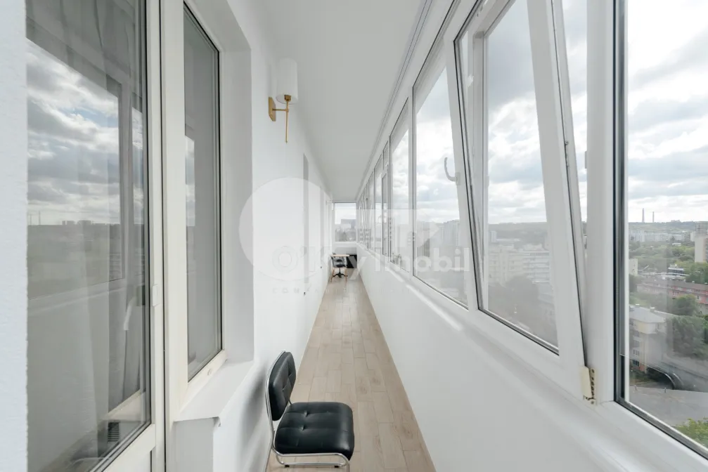 Apartament, Centru, PETRU RAREȘ