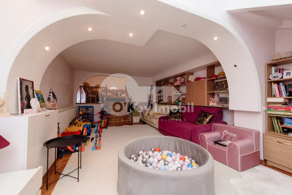 Дом, ТОГАТИН