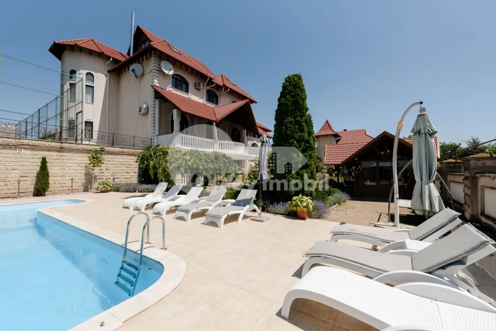 Spațiu comercial, TOHATIN