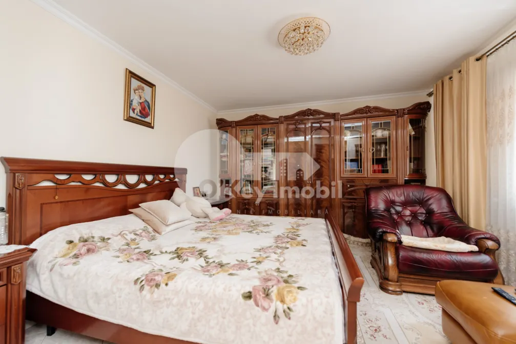 Spațiu comercial, TOHATIN