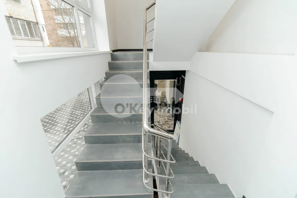 Oficiu, Botanica, DACIA