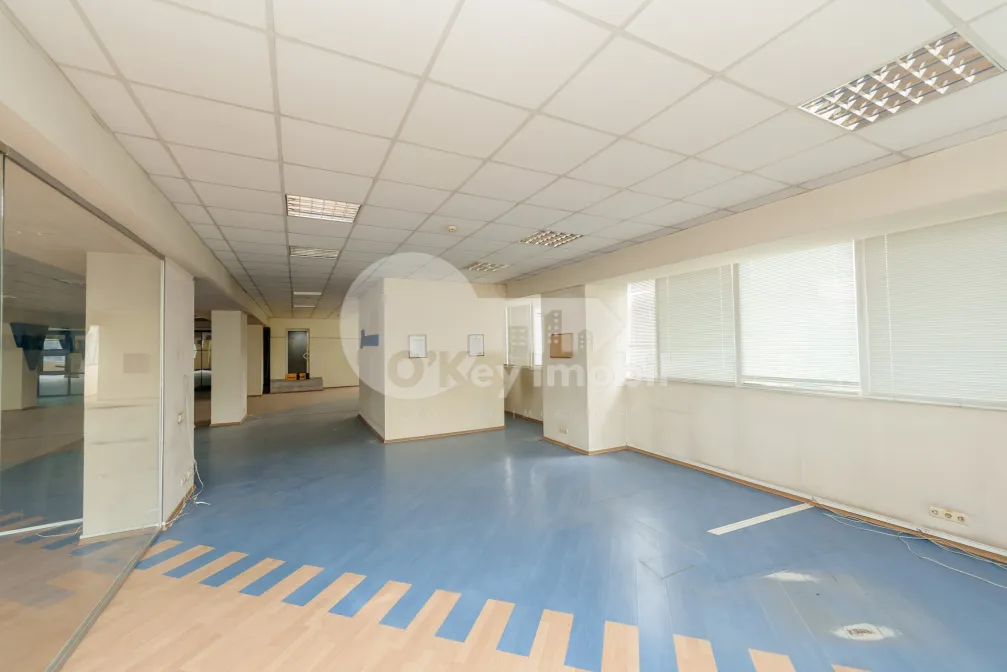 Spațiu comercial, Buiucani, CALEA IEȘILOR