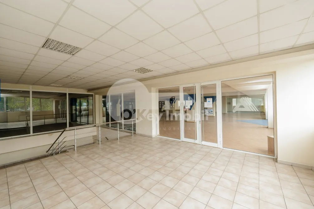 Spațiu comercial, Buiucani, CALEA IEȘILOR