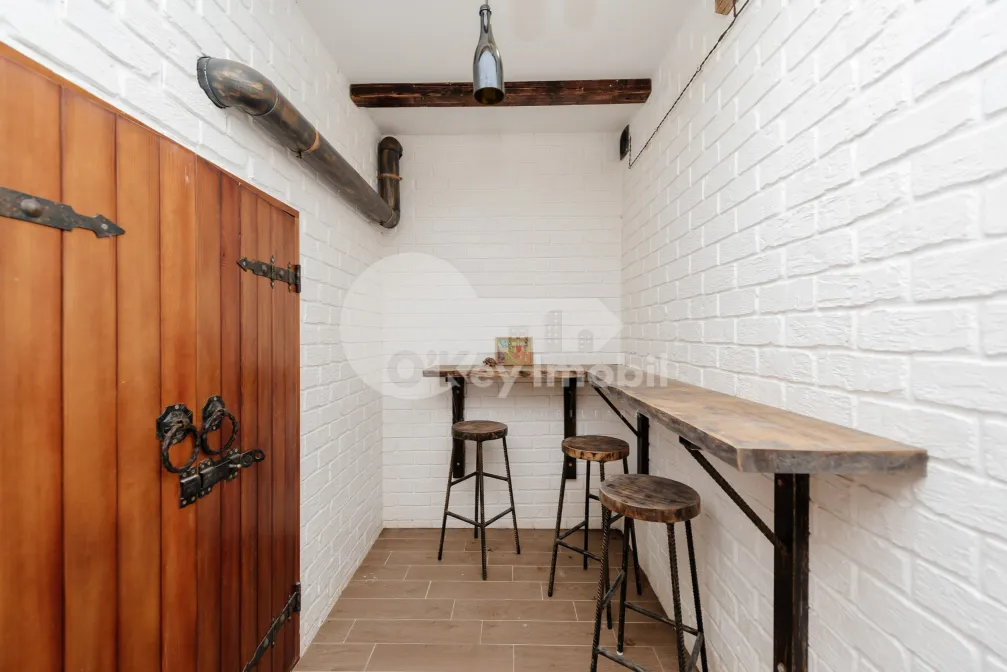 Дом, МЭГДЭЧЕШТЬ