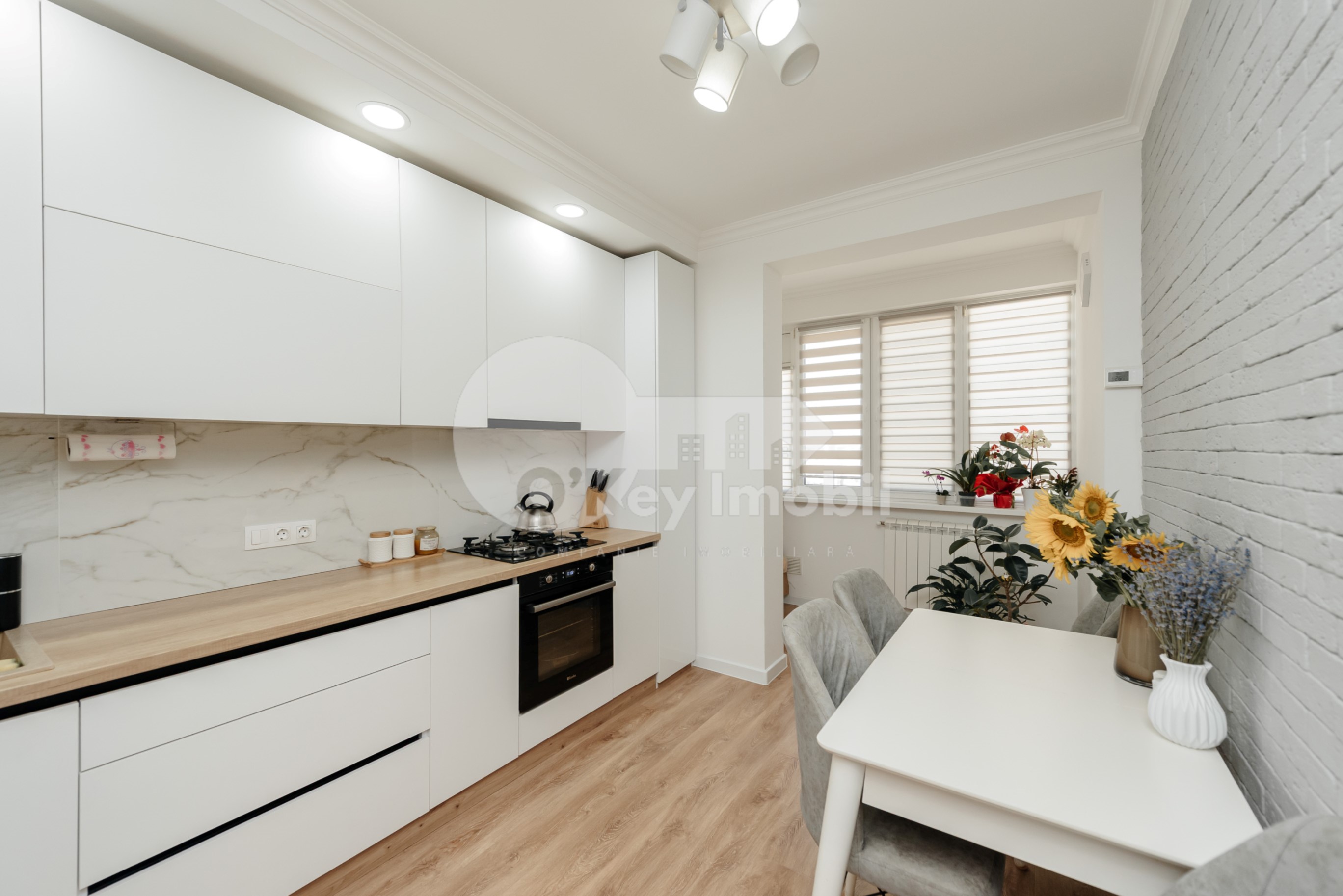 Apartament, Buiucani, ION BUZDUGAN