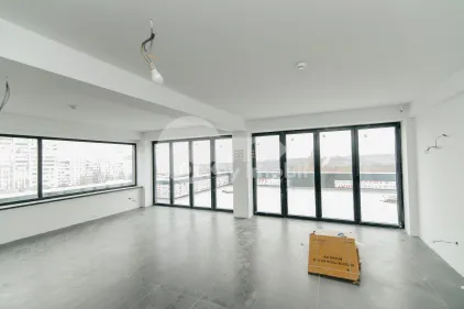 Офис, Ботаника, ДАЧИЯ