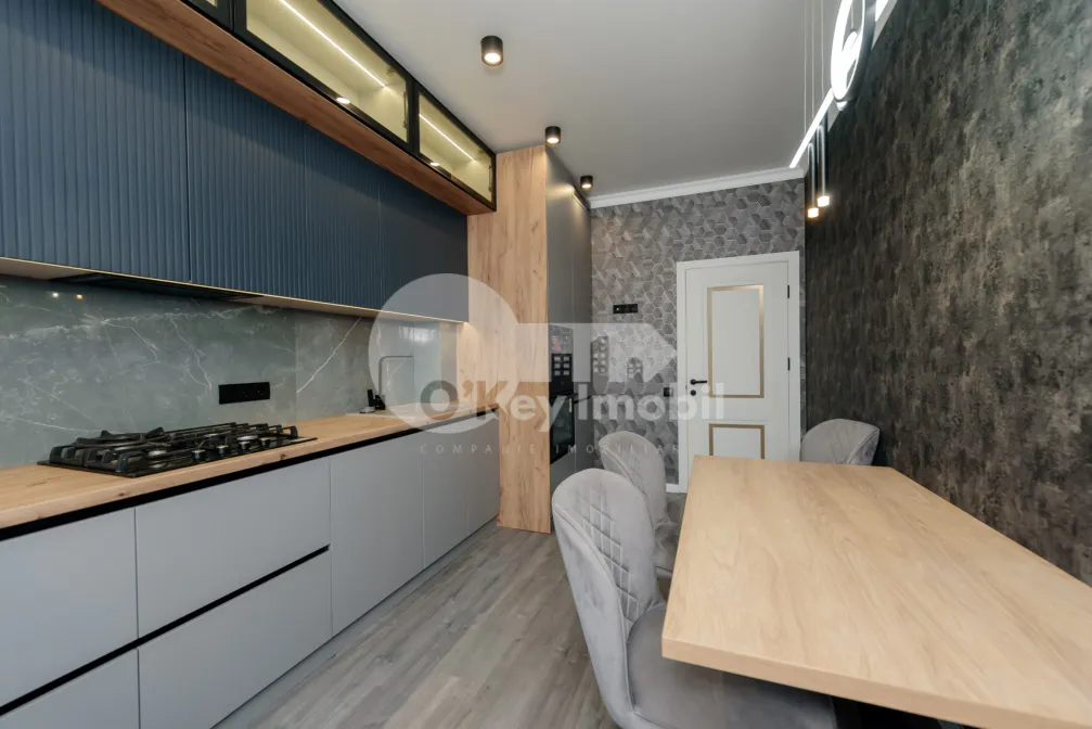 Квартира, Центр, АВРАМ ЯНКУ