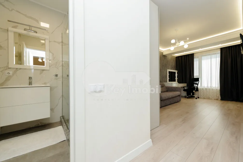 Penthouse, Botanica, BUREBISTA