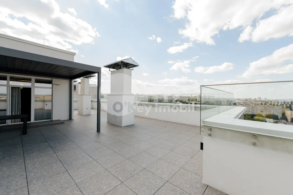 Penthouse, Botanica, BUREBISTA