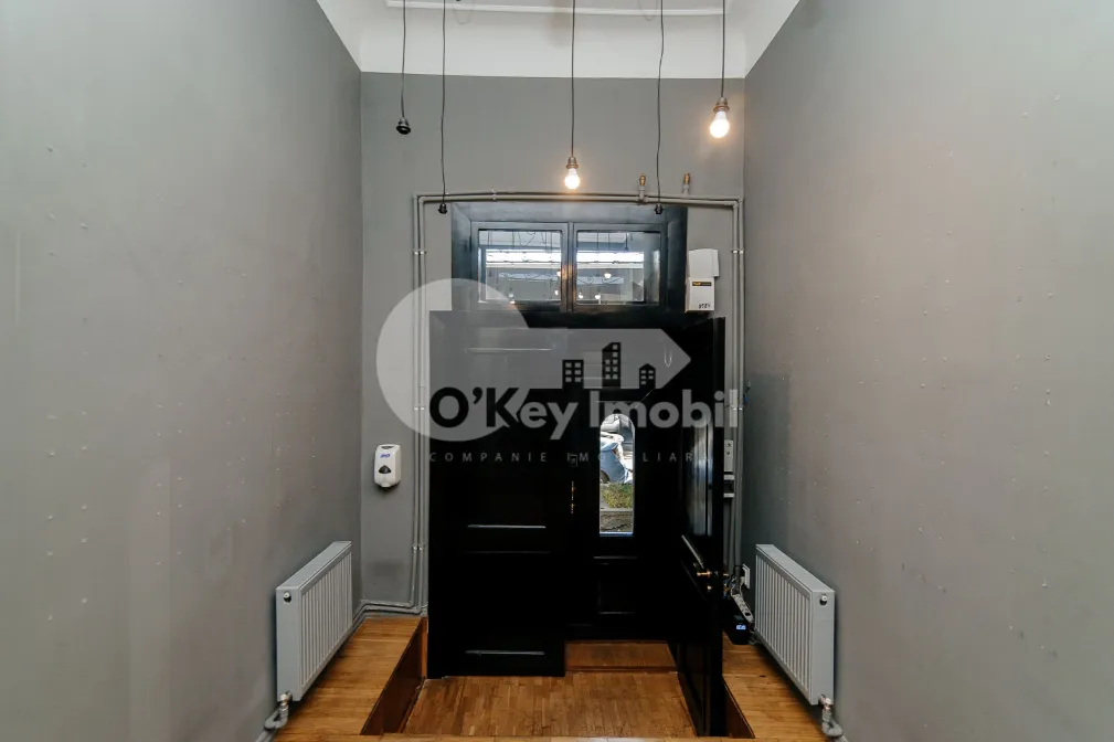 Oficiu, Centru, MIHAI EMINESCU