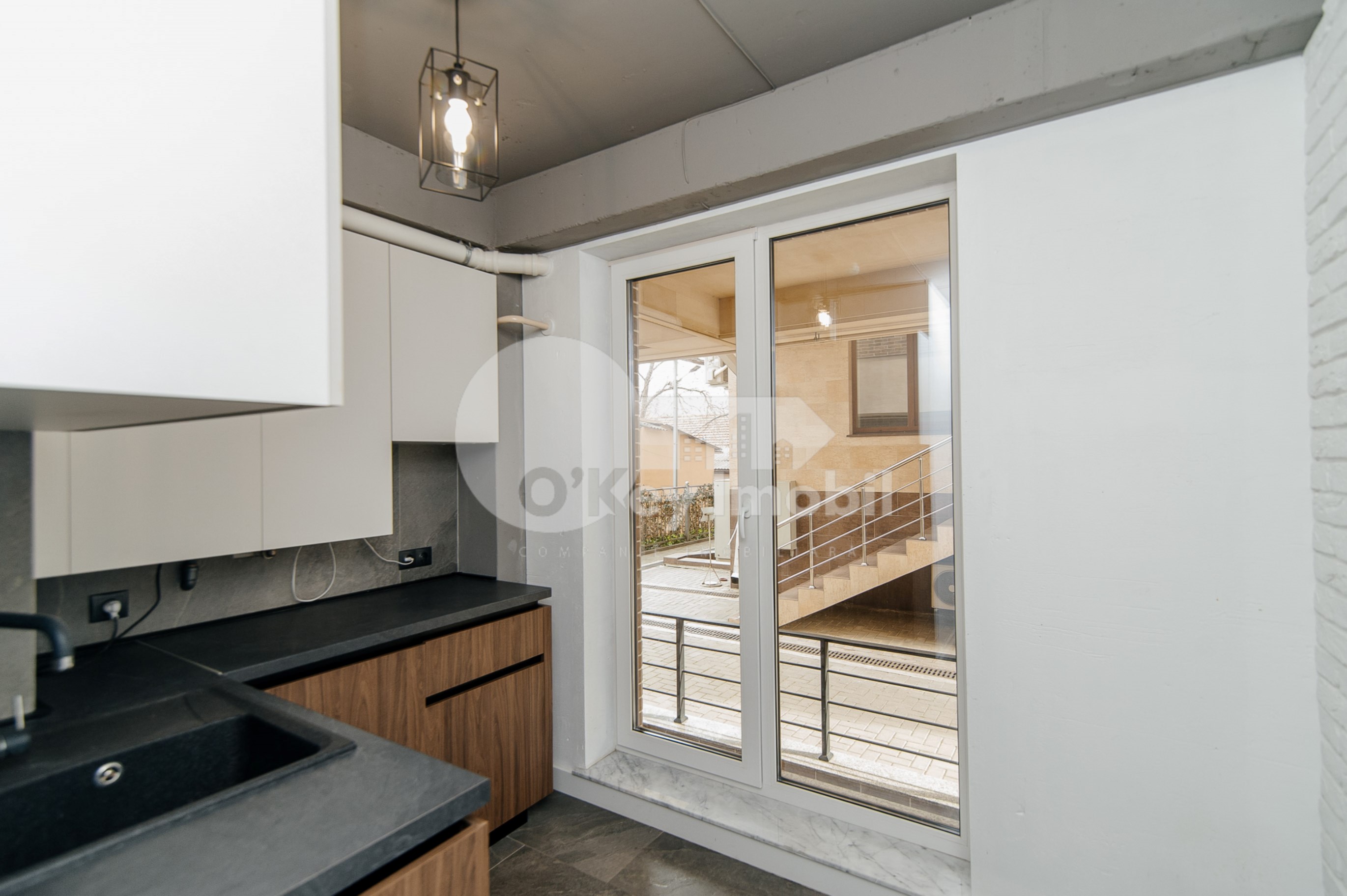 Oficiu, Centru, VLAICU PÂRCĂLAB