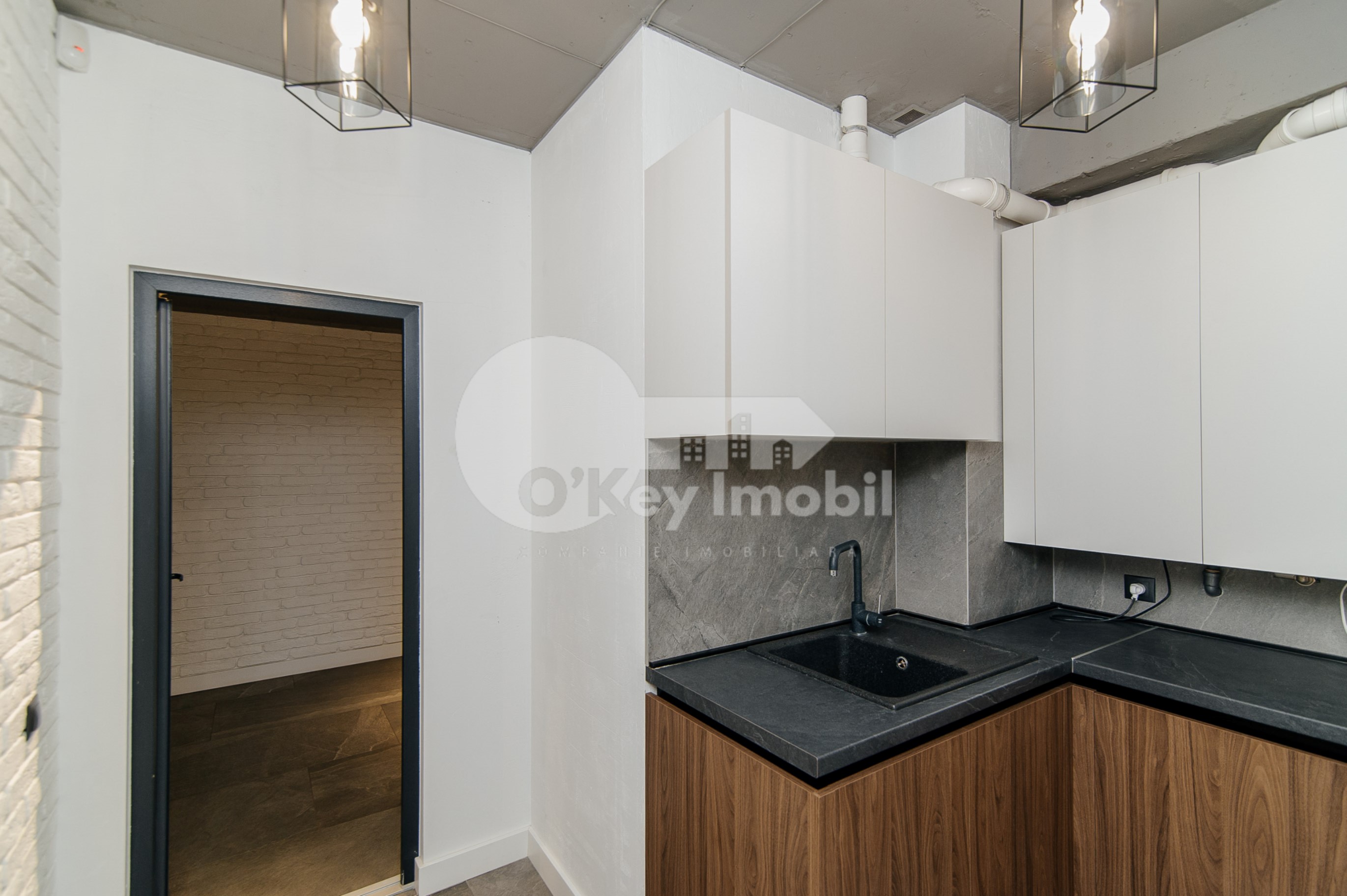 Oficiu, Centru, VLAICU PÂRCĂLAB