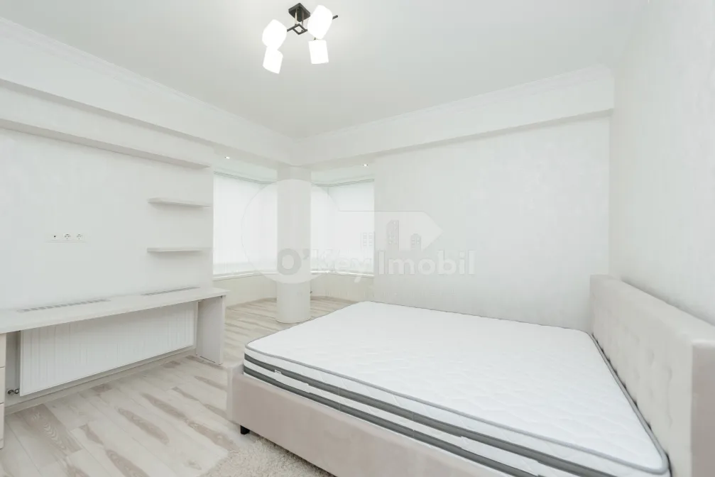 Apartament, Centru, ALEXANDRU CEL BUN