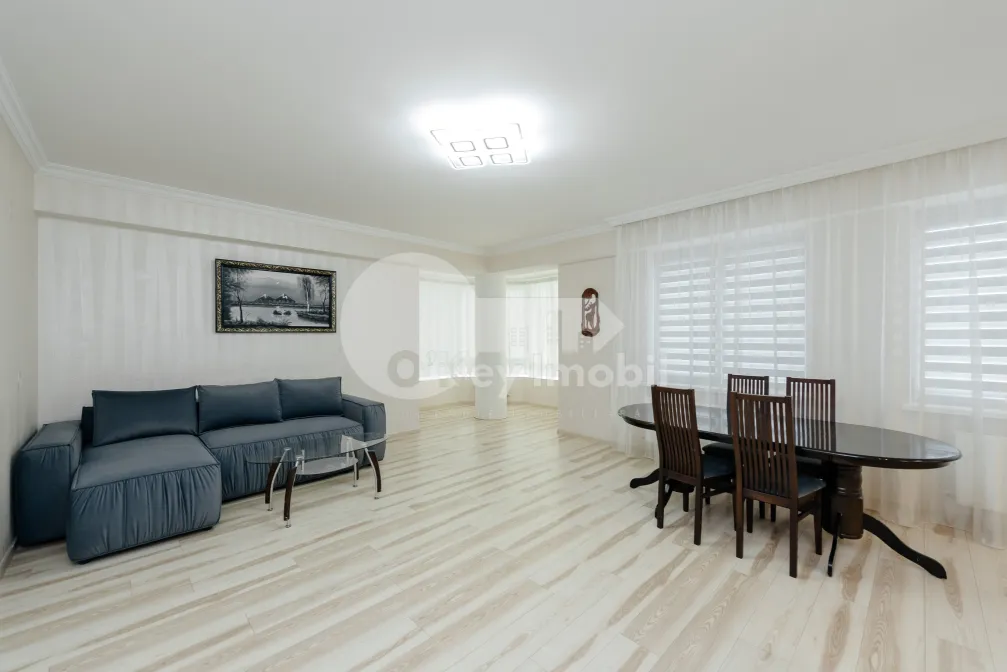 Квартира, Центр, АЛЕКСАНДРУ ЧЕЛ БУН