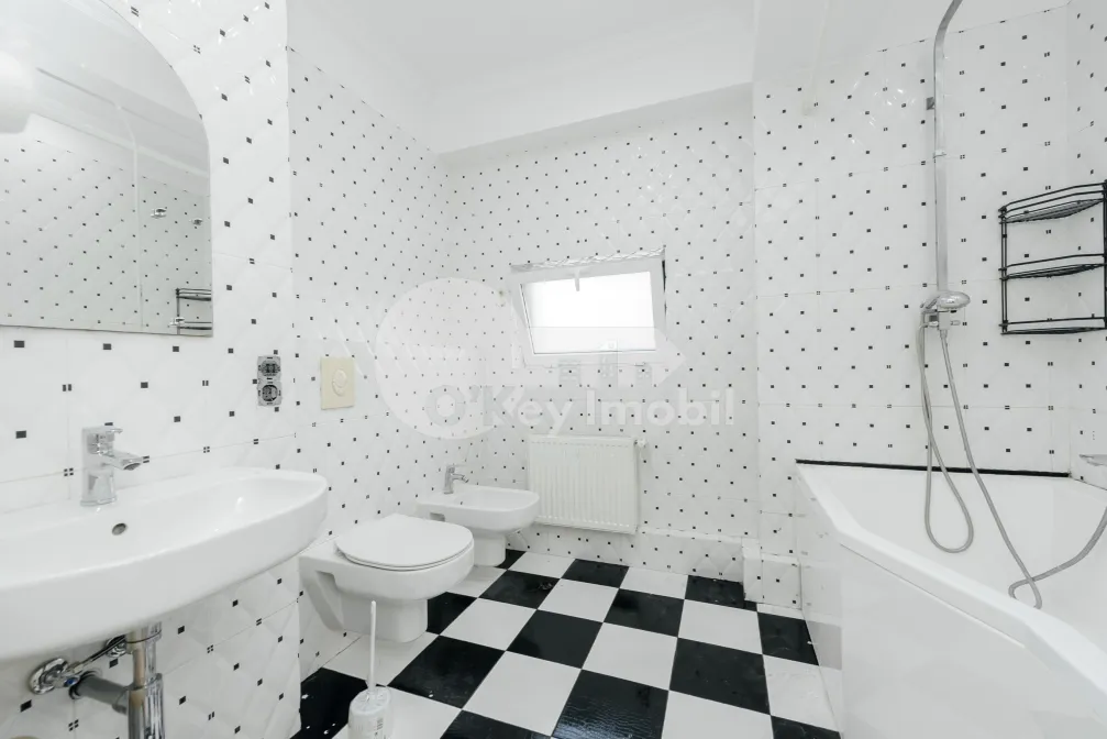 Apartament, Centru, ALEXANDRU CEL BUN