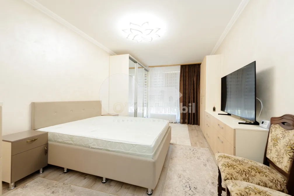 Apartament, Buiucani, IOANA RADU