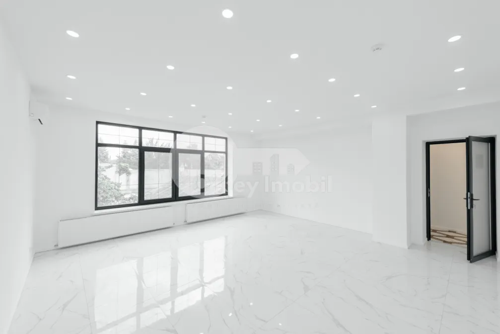 Комм. помещение, Центр, БУЛГАРЭ