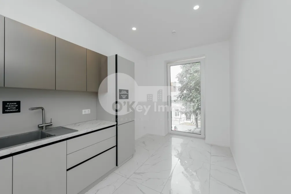 Комм. помещение, Центр, БУЛГАРЭ