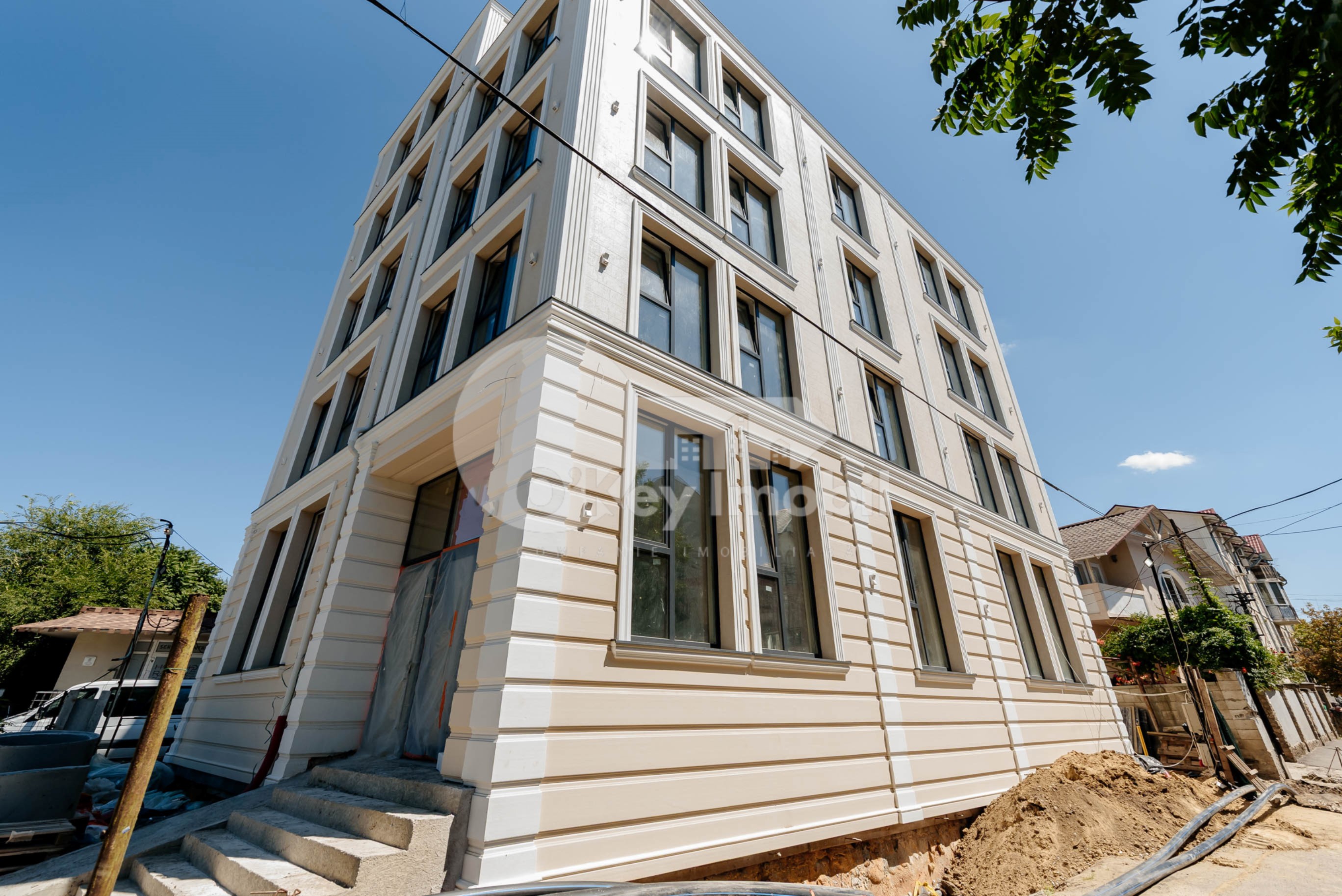 Oficiu, Centru, ALEXANDR PUȘKIN