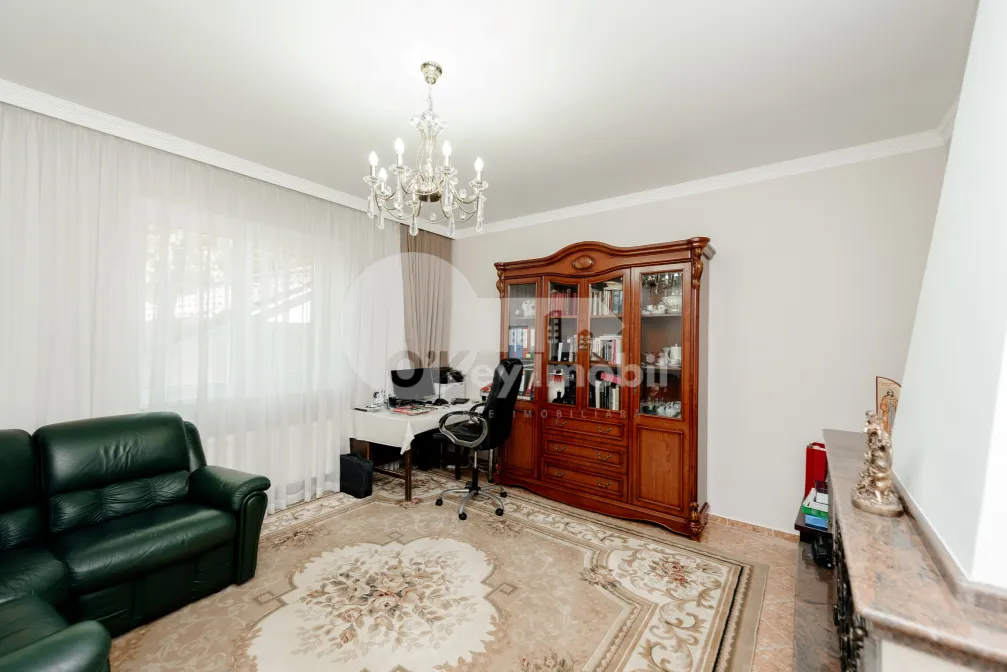 Casă, Centru, GHEORGHE CAȘU