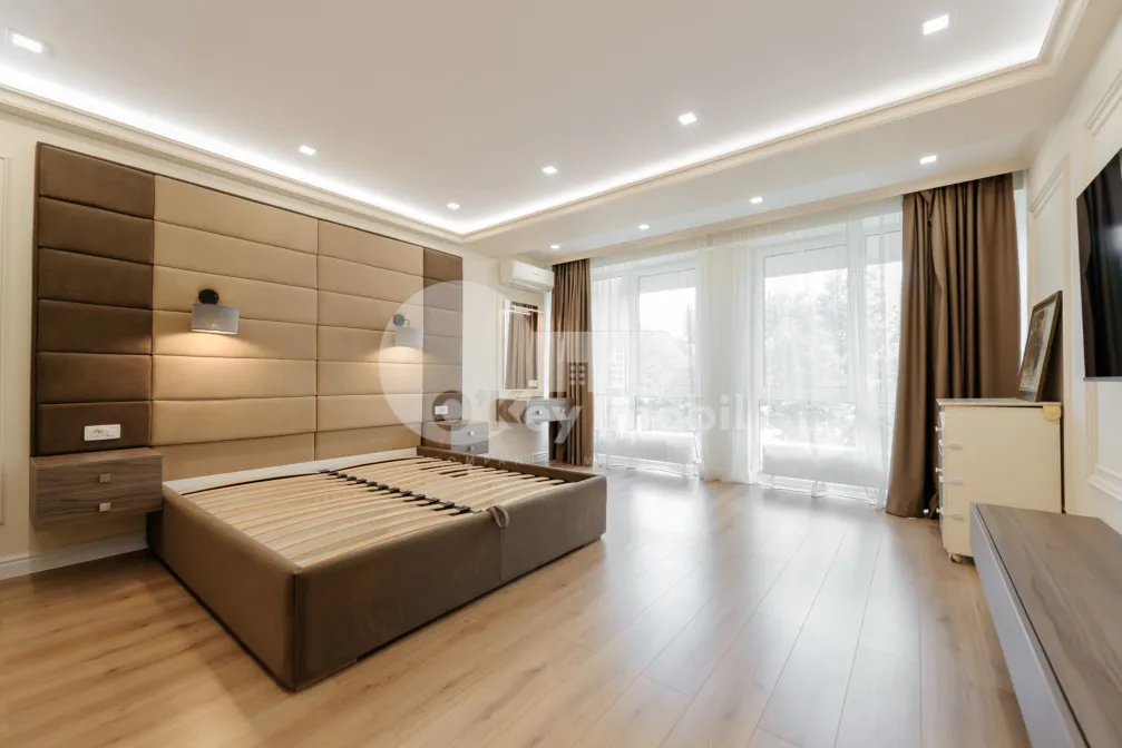 Apartament, Centru, SERGHEI LAZO