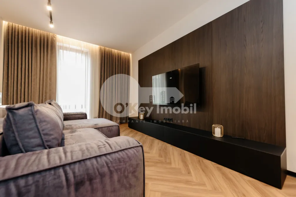 Townhouse, Centru, DÎMBULUI