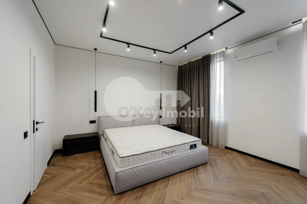 Townhouse, Centru, DÎMBULUI