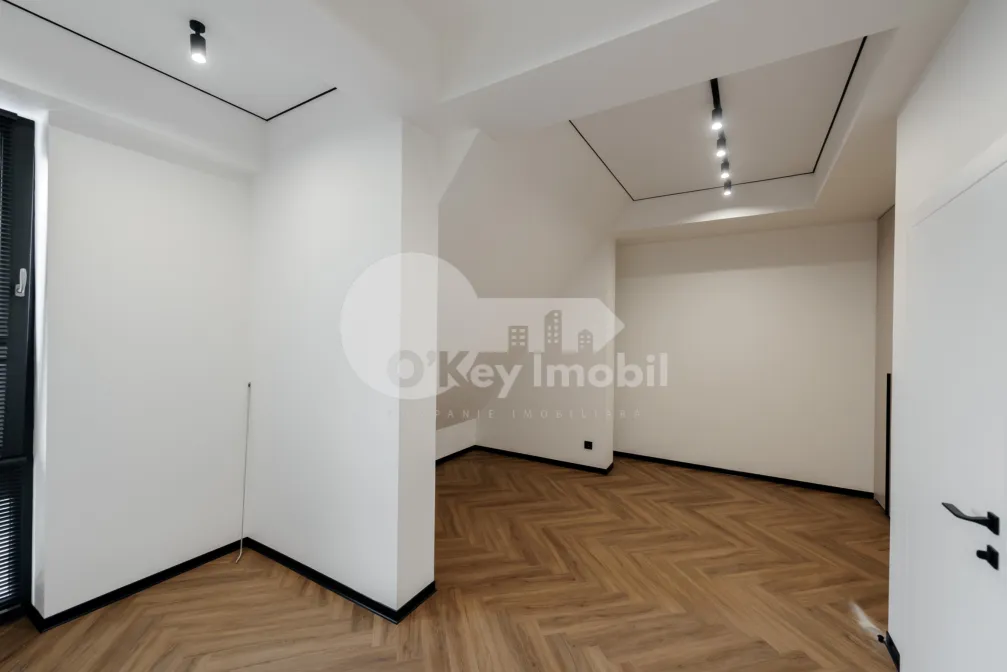 Townhouse, Centru, DÎMBULUI