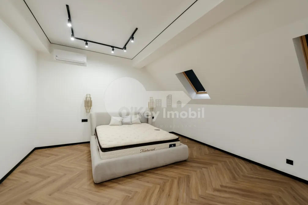 Townhouse, Centru, DÎMBULUI