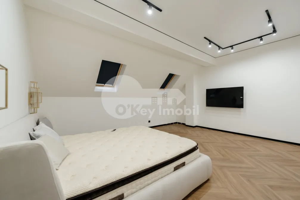 Townhouse, Centru, DÎMBULUI