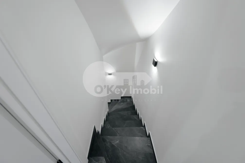 Townhouse, Centru, DÎMBULUI